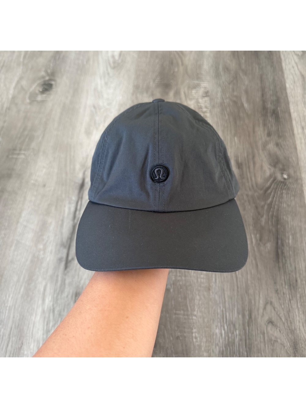 Lululemon women’s black baller hat soft logo o/s